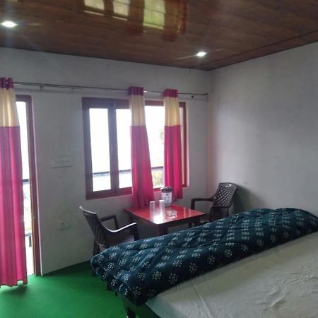 Nanda Devi Stays Joshīmath المظهر الخارجي الصورة